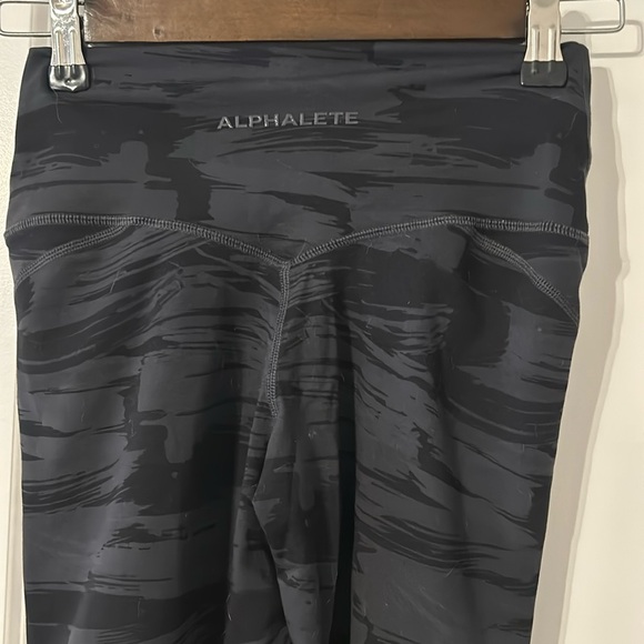 Alphalete Surface Power Legging - Picture 1 of 2